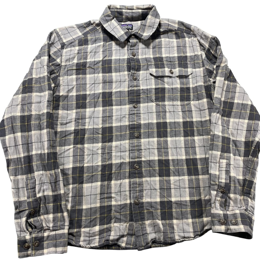Patagonia Shirt Mens Medium Gray Plaid Organic Cotton Flannel Button Front